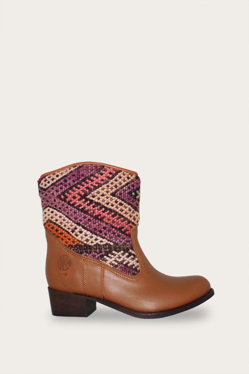 Inez Boots
