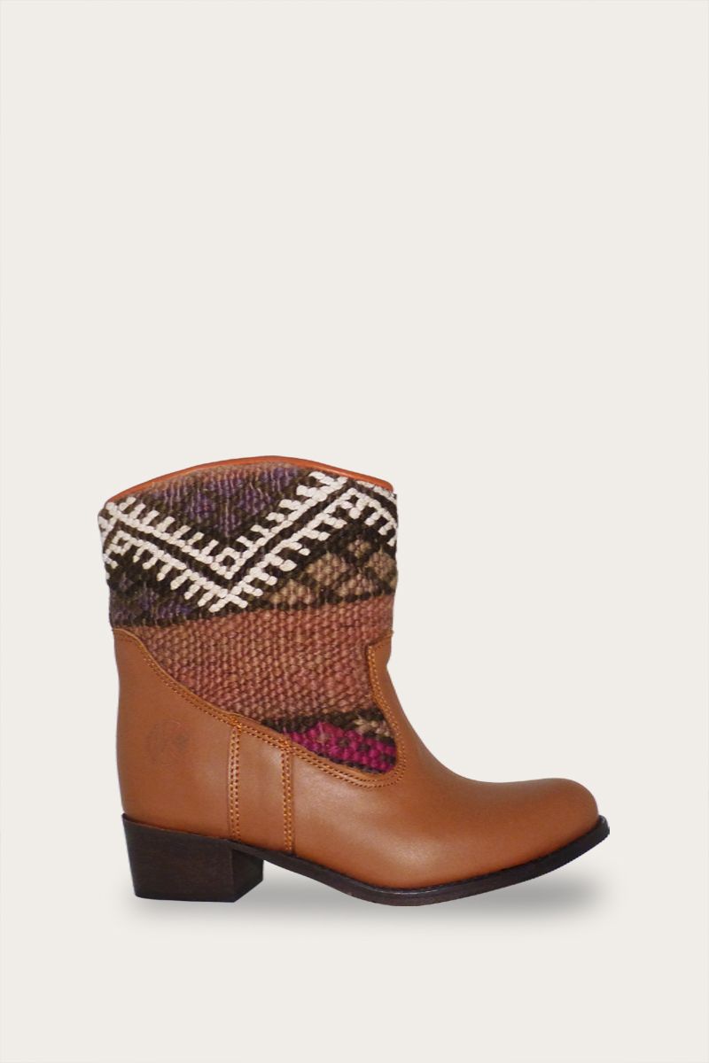 Inez Boots