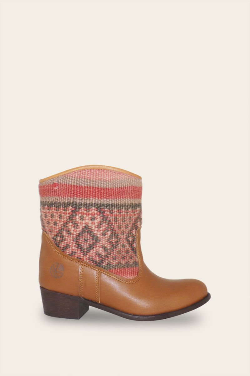 Inez Boots