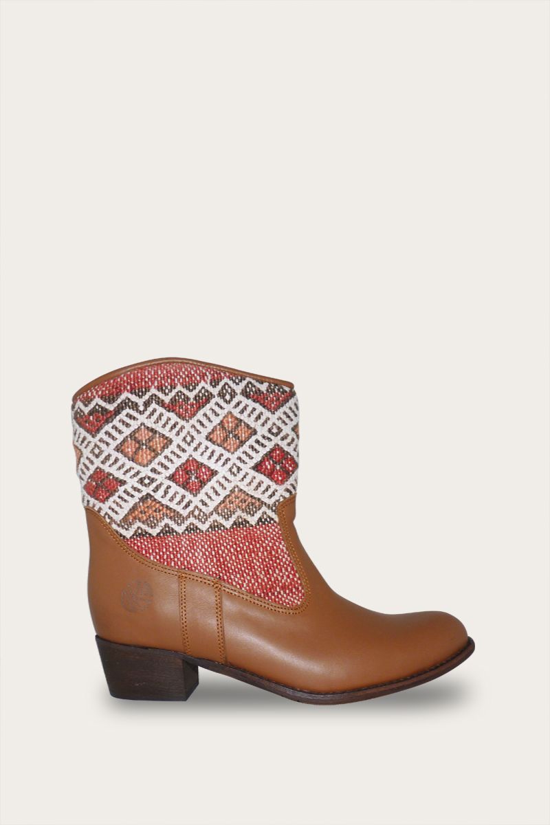 Inez Boots