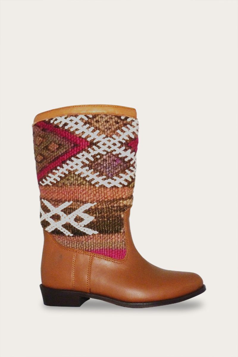 Lee Ann Boots