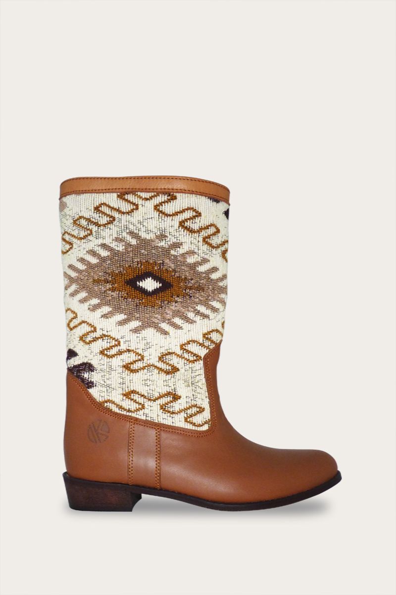 Lee Ann Boots