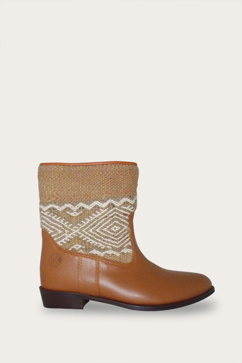 Lammy Boots