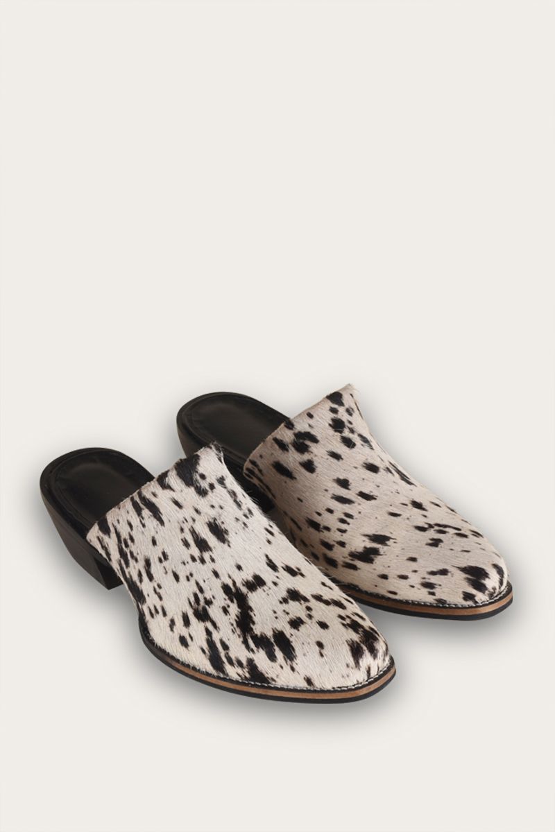 Mules with low heel cowhide